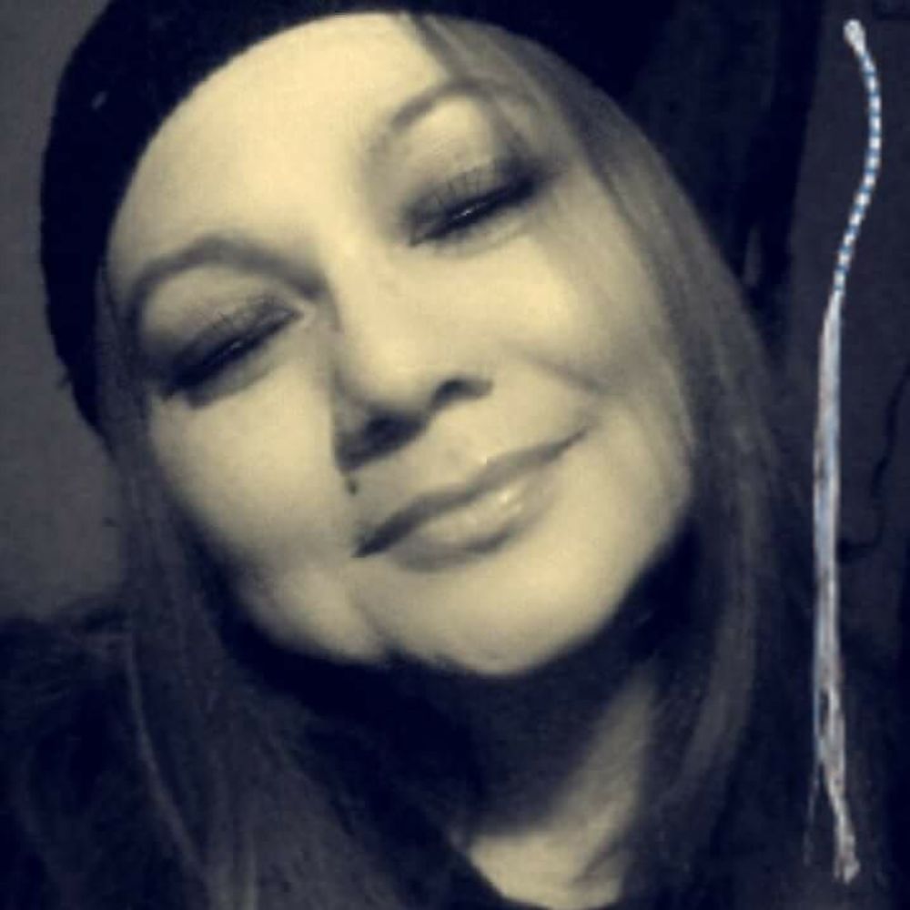 Meet your Posher, Dolores